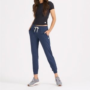 VUORI Performance Jogger Women's DreamKnit Navy Heather